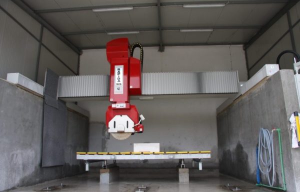 NOAT CNC Drehkopf Brückensäge RAPIDA 925